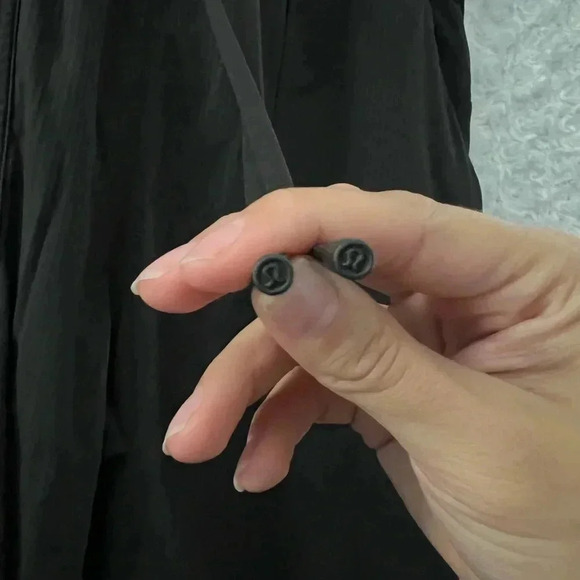 Lululemon Beyond the Studio Black Crop Size 6 - Picture 9 of 13